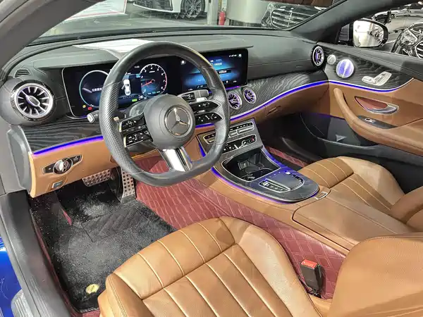 Mercedes-Benz E-Class 2021