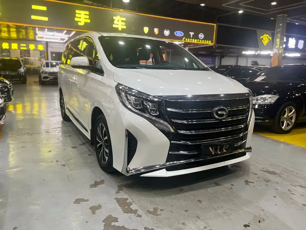 GAC Motor Trumpchi M8 2022 — фото 2