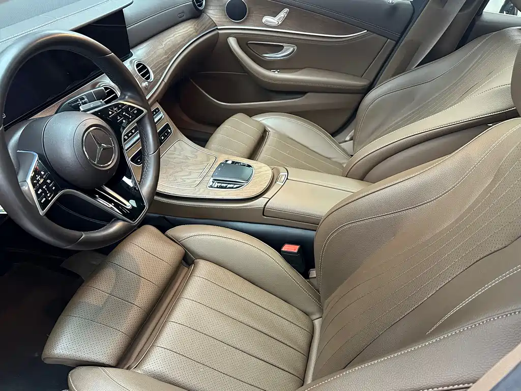 Mercedes-Benz E-Class 2021