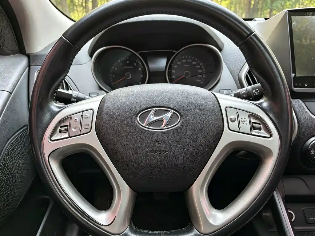 Hyundai ix35 2017 — фото 14