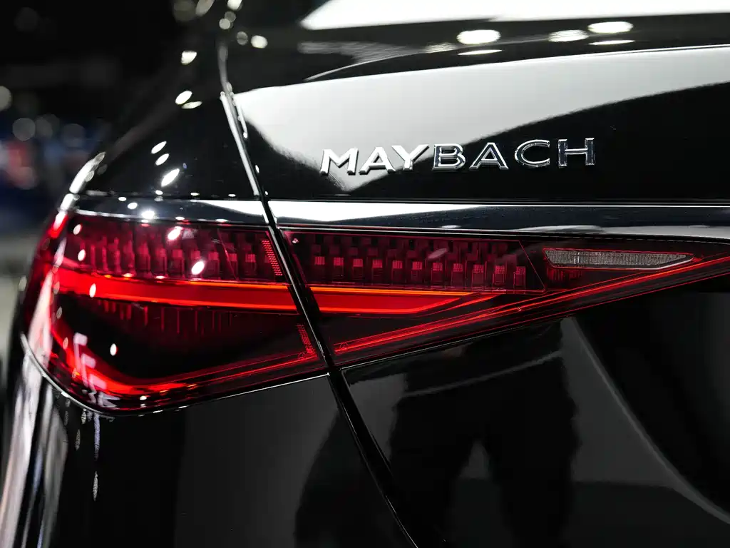 Mercedes-Benz Maybach S-Class 2023 — фото 8