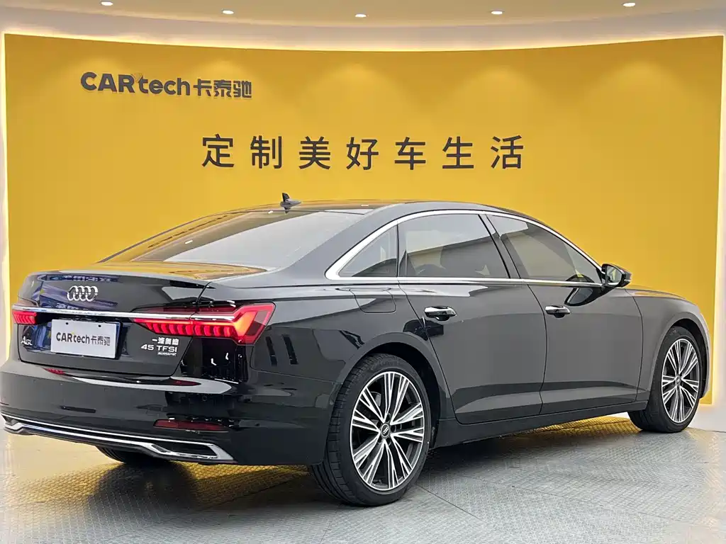 Audi A6L 2023 — фото 31