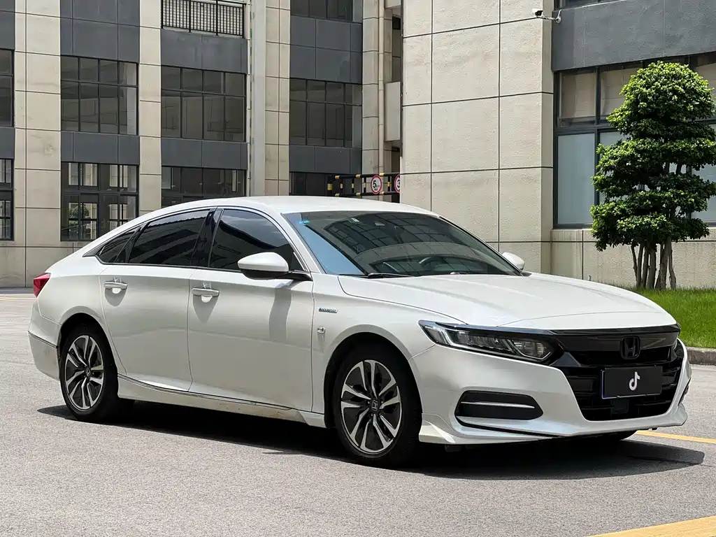 Honda Accord 2019 — фото 3
