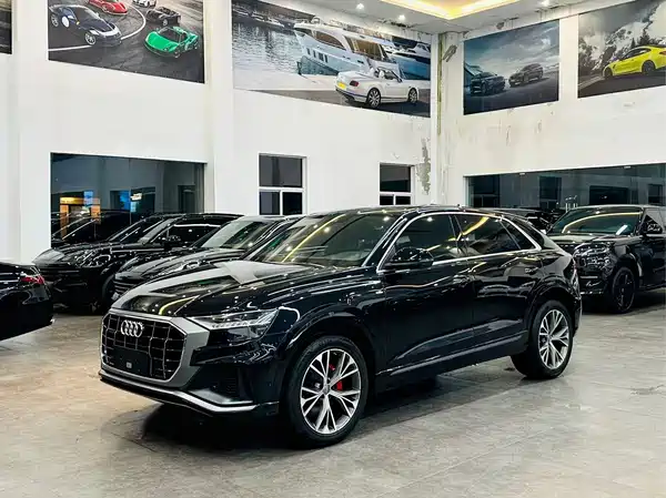 Audi Q8 2020
