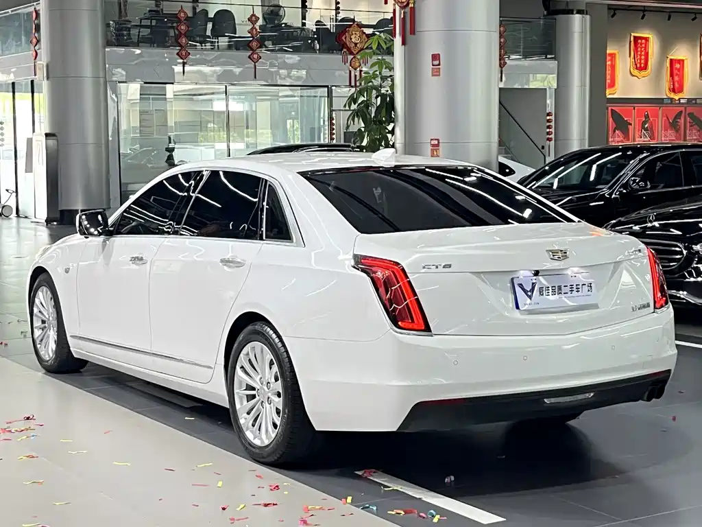 Cadillac CT6 2018 — фото 7