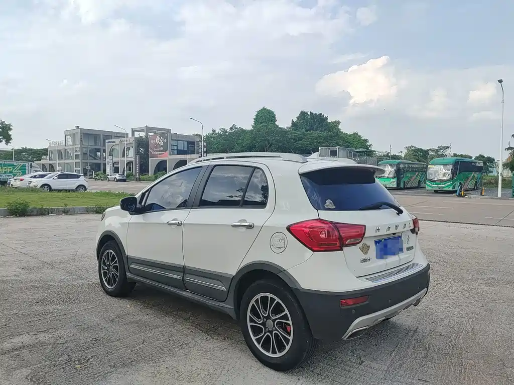 Haval H1 2015 — фото 11