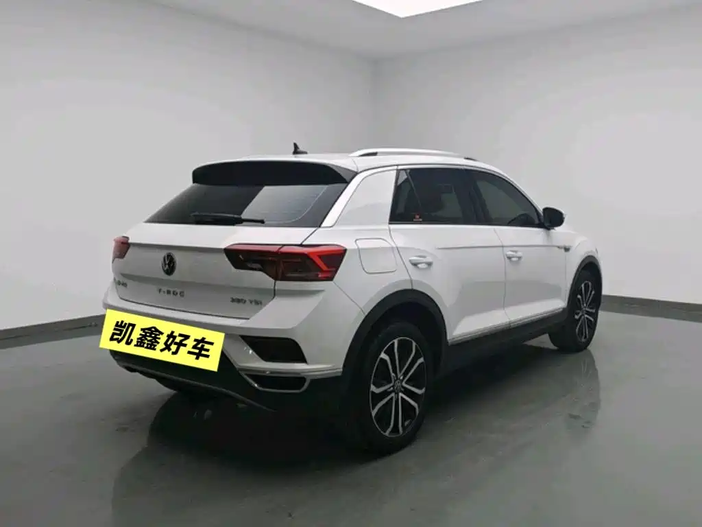 Volkswagen T-Roc 2021 — фото 4
