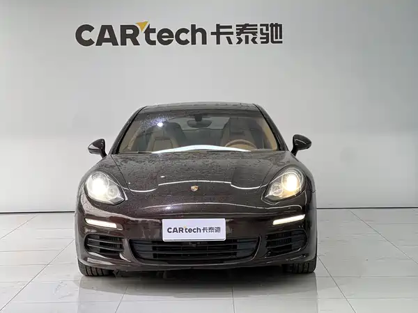 Porsche Panamera 2014