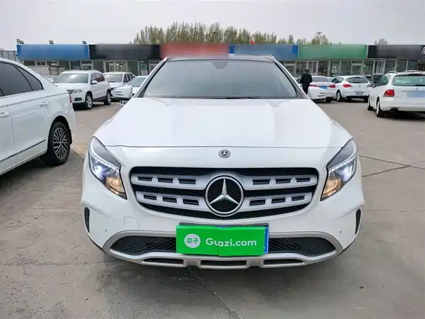 Mercedes-Benz GLA 2017