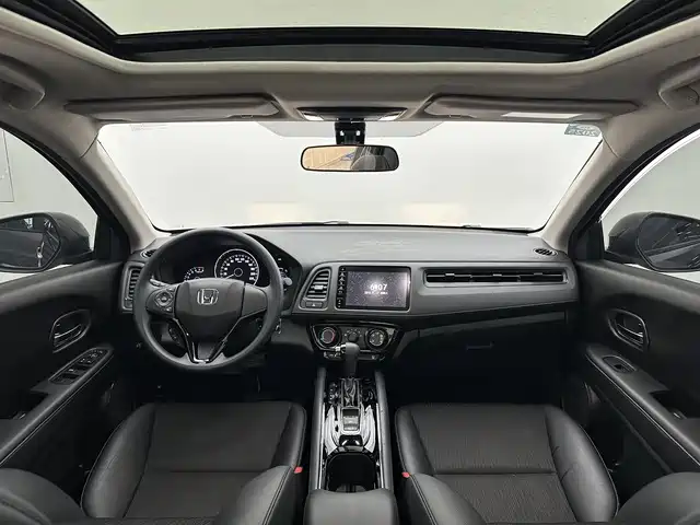 Honda Vezel 2021 — фото 9