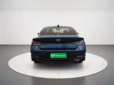 Hyundai Elantra 2021