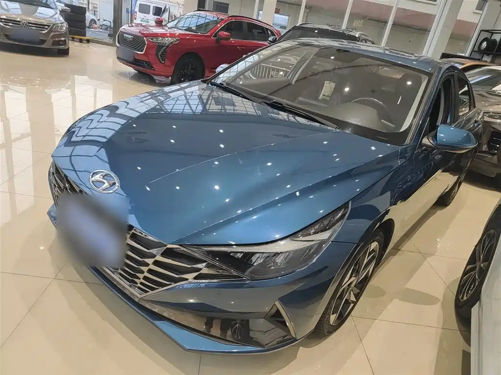 Hyundai Elantra 2022 — фото 2
