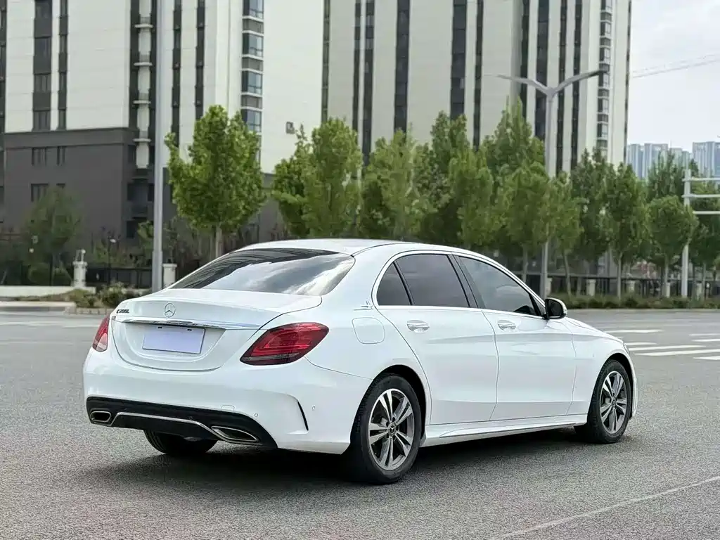 Mercedes-Benz C-Class 2019 — фото 8