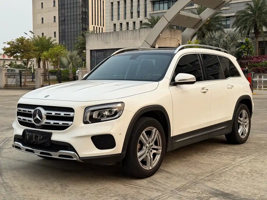 Mercedes-Benz GLB 2020 — фото 1