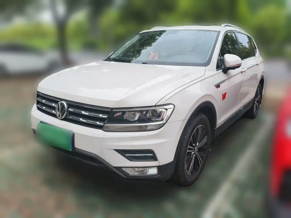 Volkswagen Tiguan L 2020 — фото 2