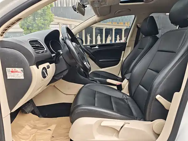 Volkswagen Golf 2012