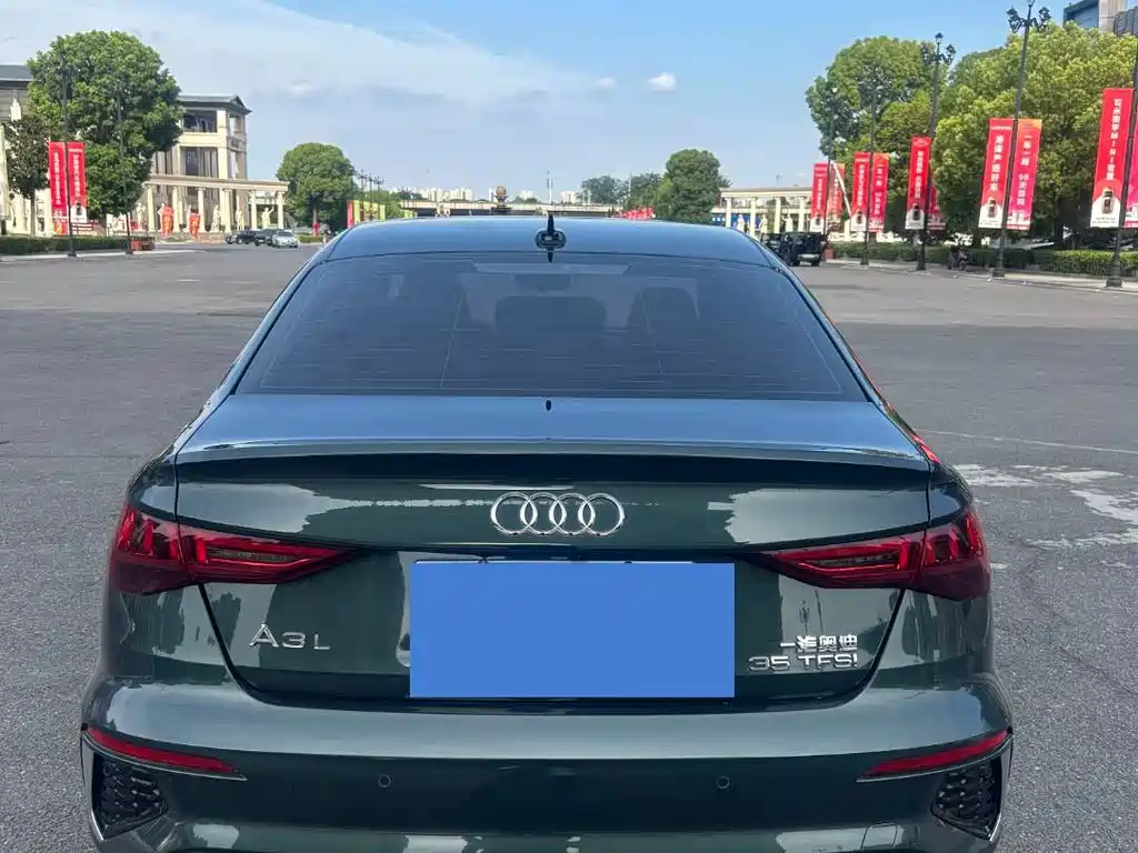 Audi A3 2022 — фото 11