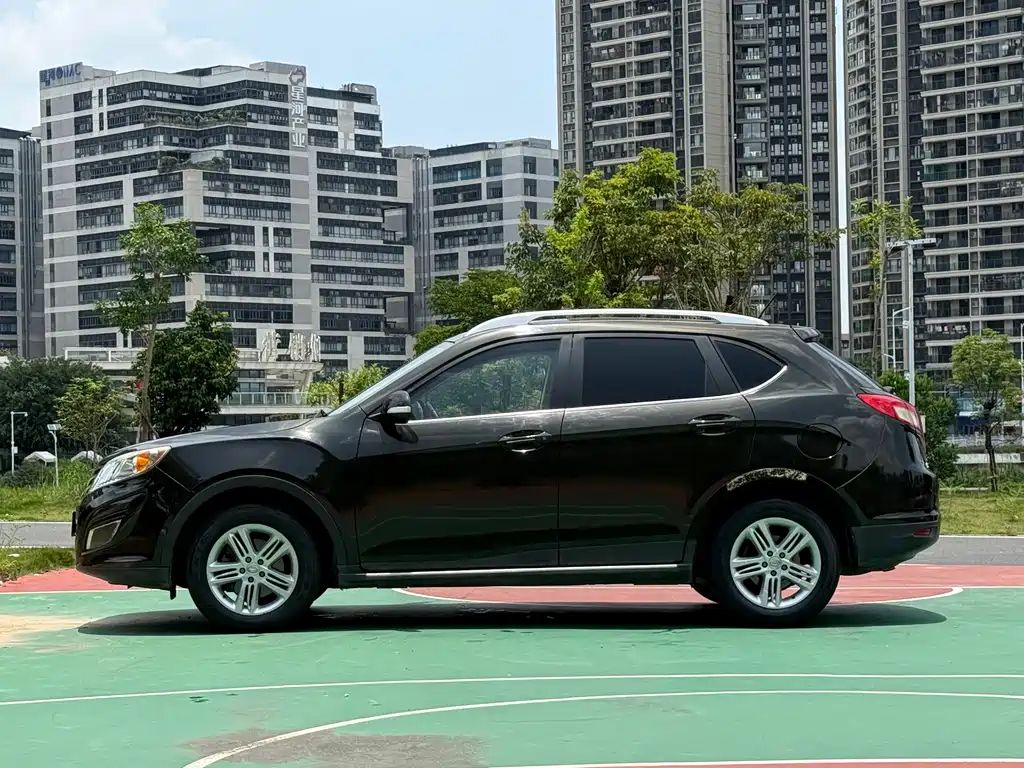 GAC Motor Trumpchi GS5 2014 — фото 4