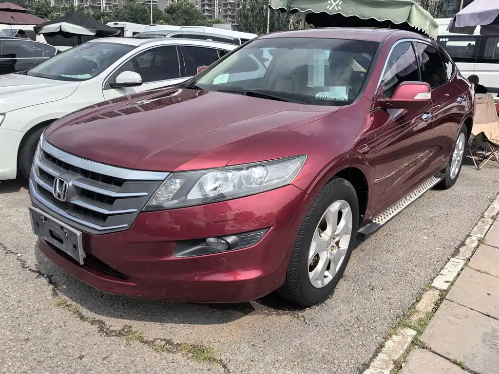 Honda Crosstour 2013 — фото 1