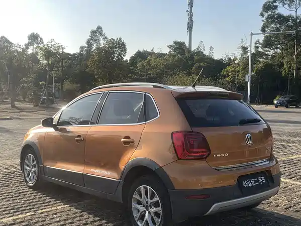Volkswagen Polo 2016