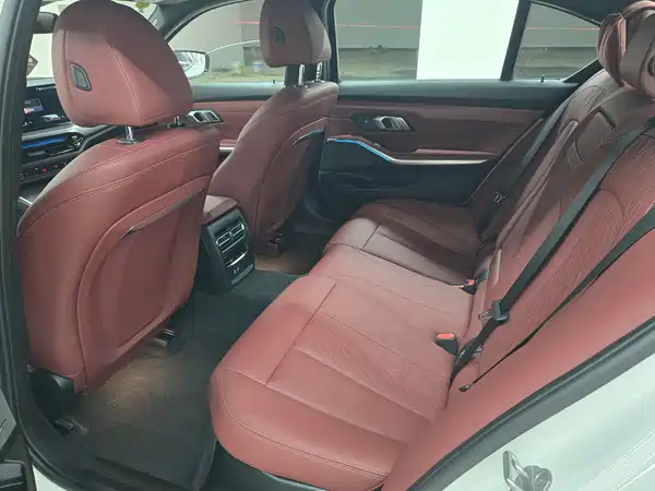 BMW 3 Series 2024