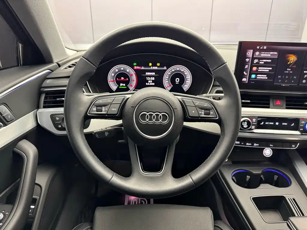 Audi A4L 2025