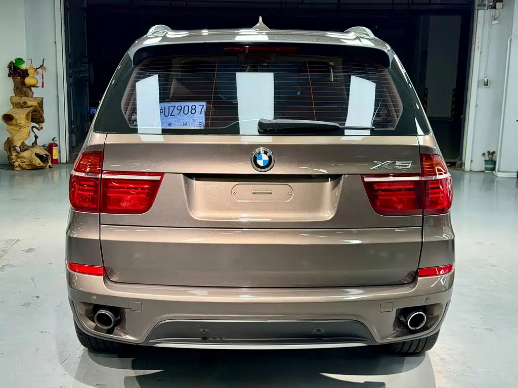 BMW X5 2011 — фото 6