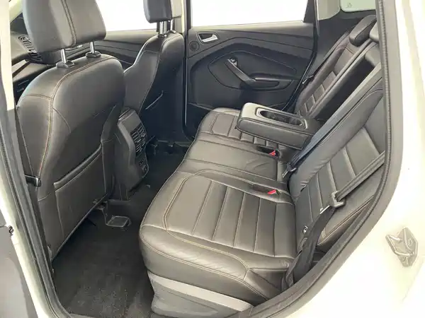 Ford Kuga 2016