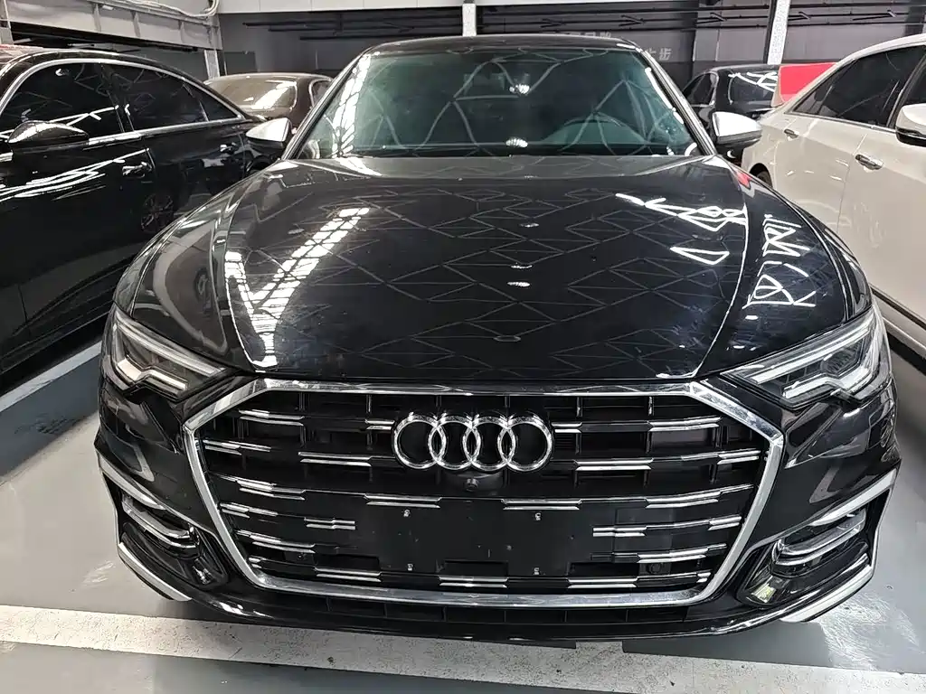 Audi A6L 2025