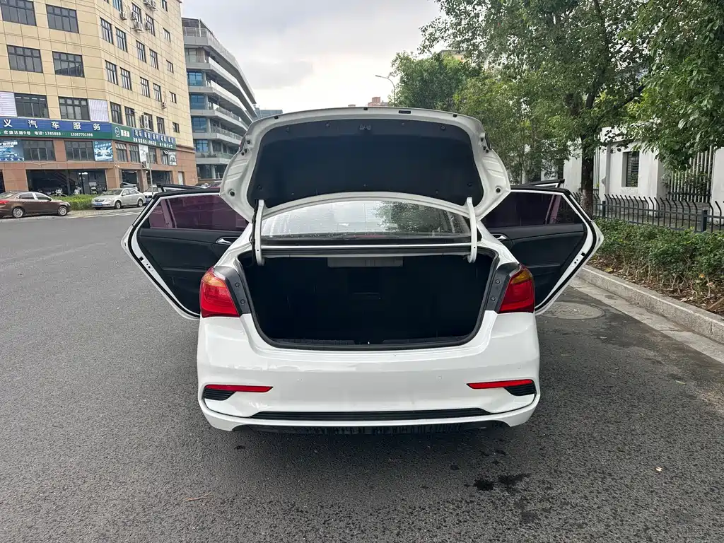 Hyundai Mistra 2019 — фото 10