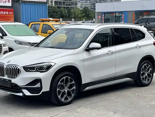 BMW X1 2022