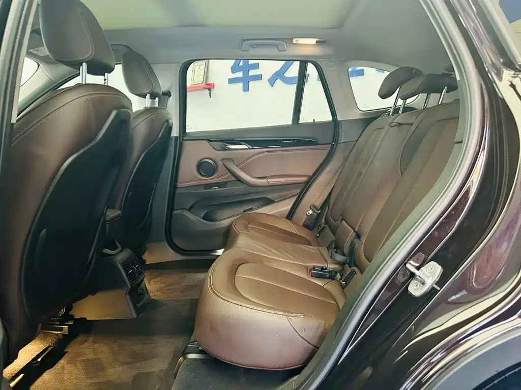 BMW X1 New Energy 2017 — фото 22