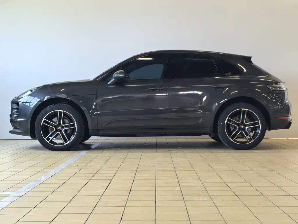 Porsche Macan 2021 — фото 4