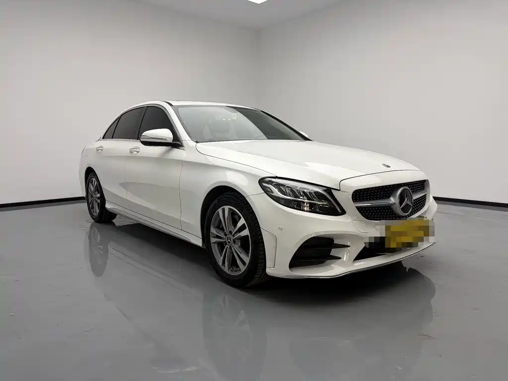 Mercedes-Benz C-Class 2019 — фото 3