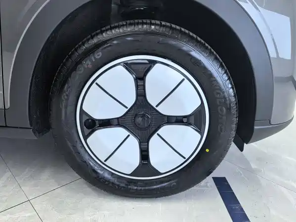 Geely Galaxy Starwish 2025