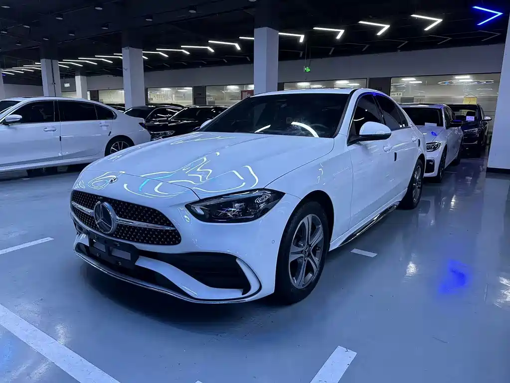 Mercedes-Benz C-Class 2022 — фото 1