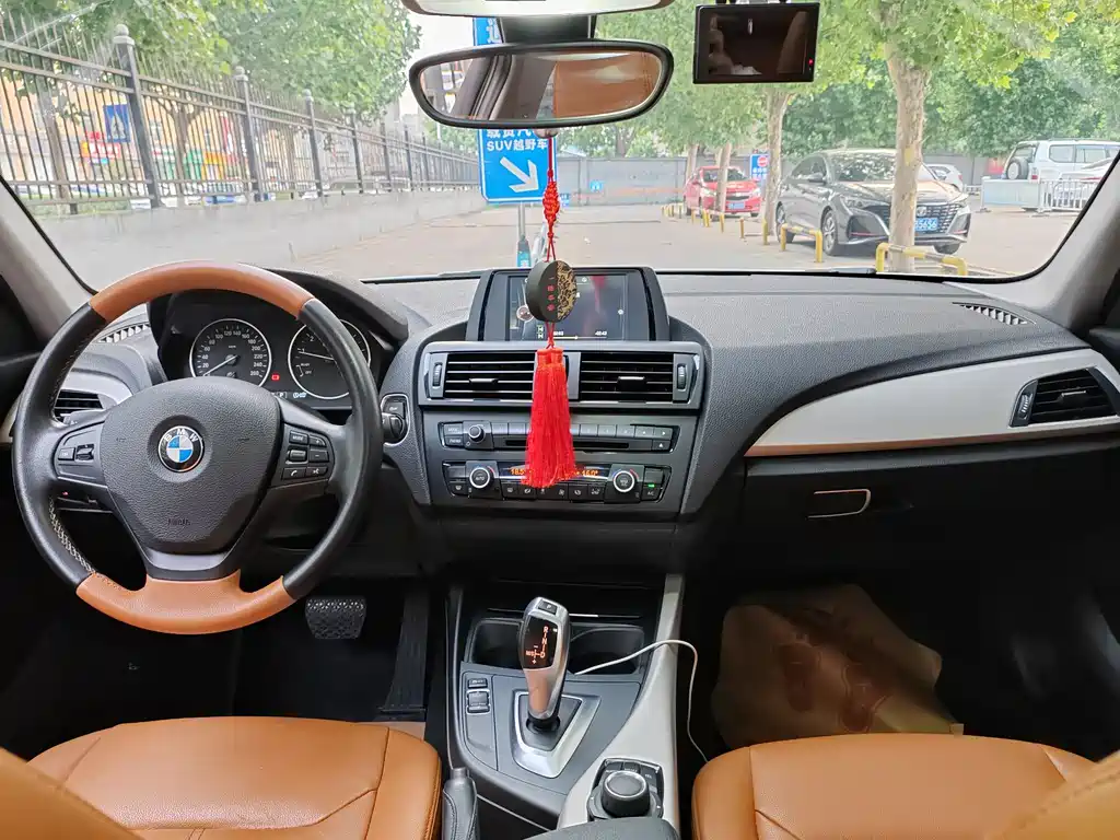 BMW 1 Series 2015 — фото 8