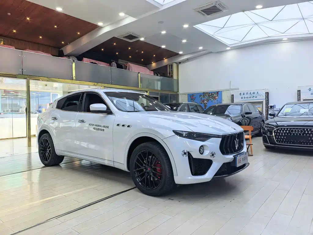 Maserati Levante 2020 — фото 3