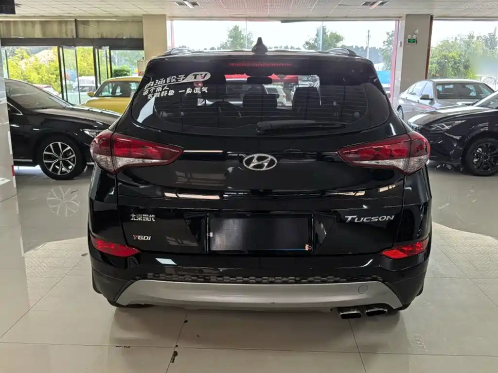 Hyundai Tucson 2017 — фото 17