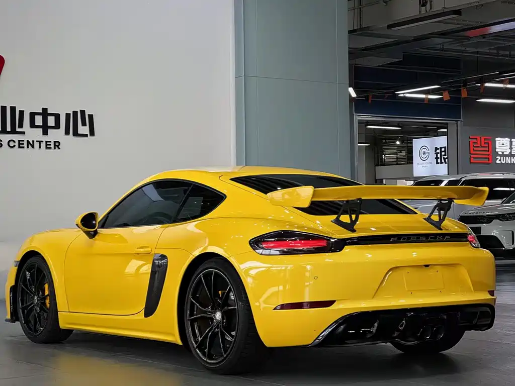 Porsche 718 2020 — фото 10