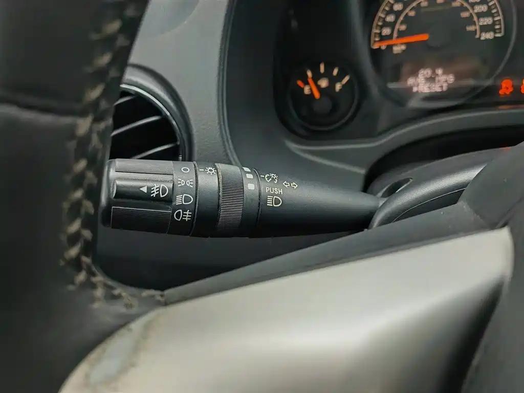 Jeep Compass 2014 — фото 21