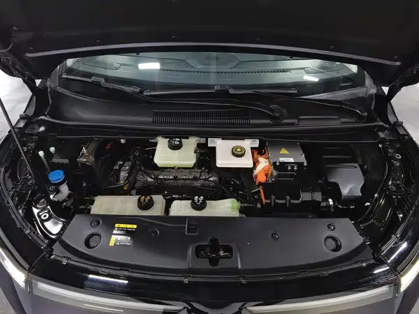GAC Trumpchi E8 PHEV 2024