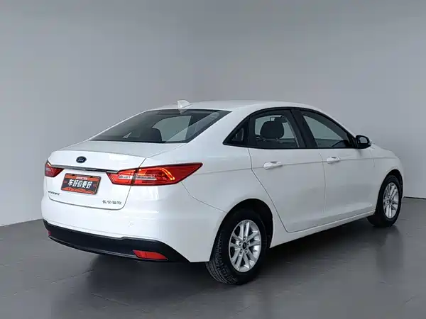 Ford Escort 2019