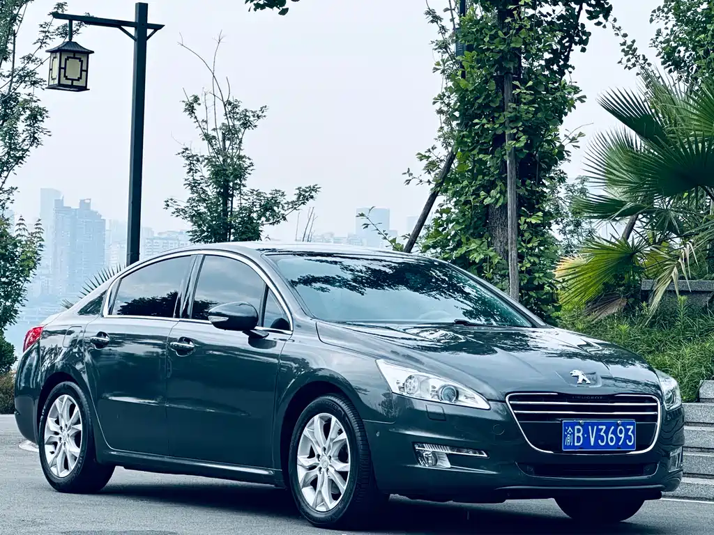 Peugeot 508 2011 — фото 2
