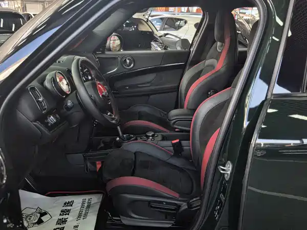 MINI JCW COUNTRYMAN 2019