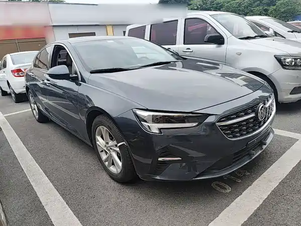 Buick Regal 2020