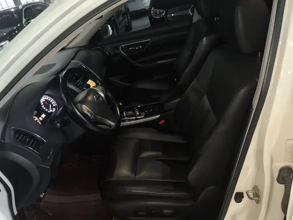 Nissan Teana 2016 — фото 11