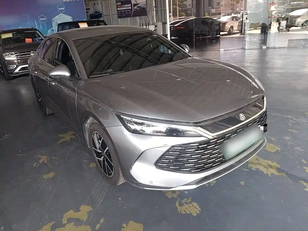 BYD Qin L 2025 — фото 4