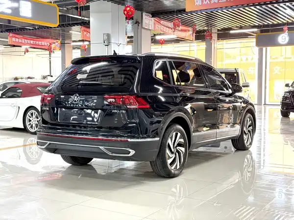 Volkswagen Tiguan L 2022