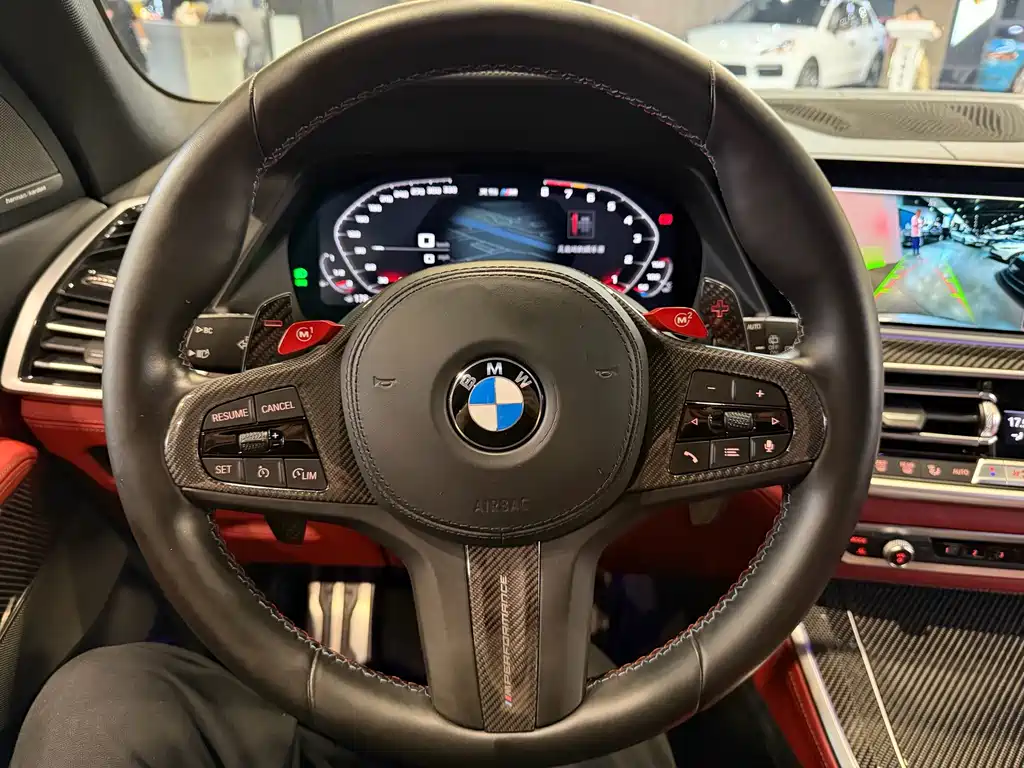 BMW X5 M 2022 — фото 16